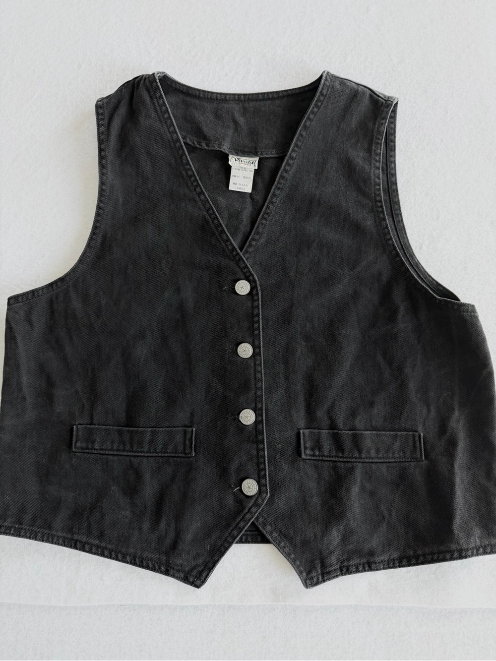 VTG. Vivaldi Jeanswear Black Button-Front Denim Vest